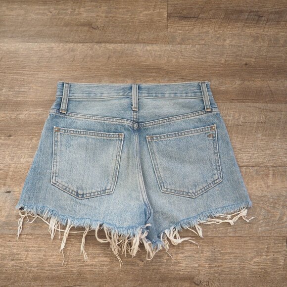 ! Madewell Relaxed Denim Shorts in Rosemont Wash Destroyed Hem Edition - Picture 6 of 7